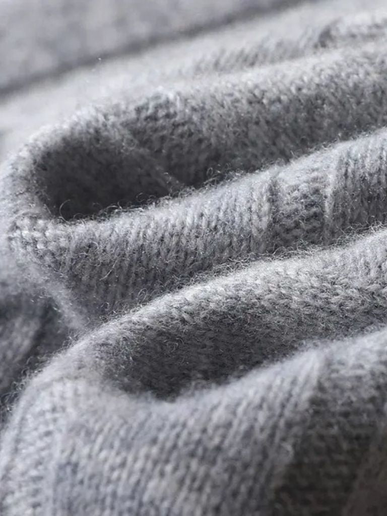 100% Merino Wool Pullover Sweater Vest - Cross & Crown