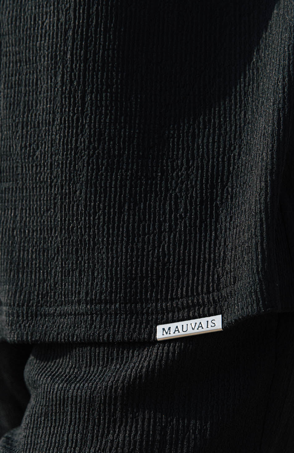 Eivissa Relaxed Fit Shirt in Black