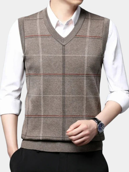 Academic Checkered Kinit Vest - Cross & Crown