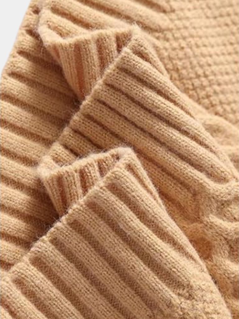 Giovanni Classic Knit Sweater - Cross & Crown