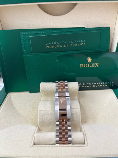 Rolex Datejust 41 Steel and Everose Rolesor  Fluted Bezel Sundust Index Dial Jubilee Bracelet 126331